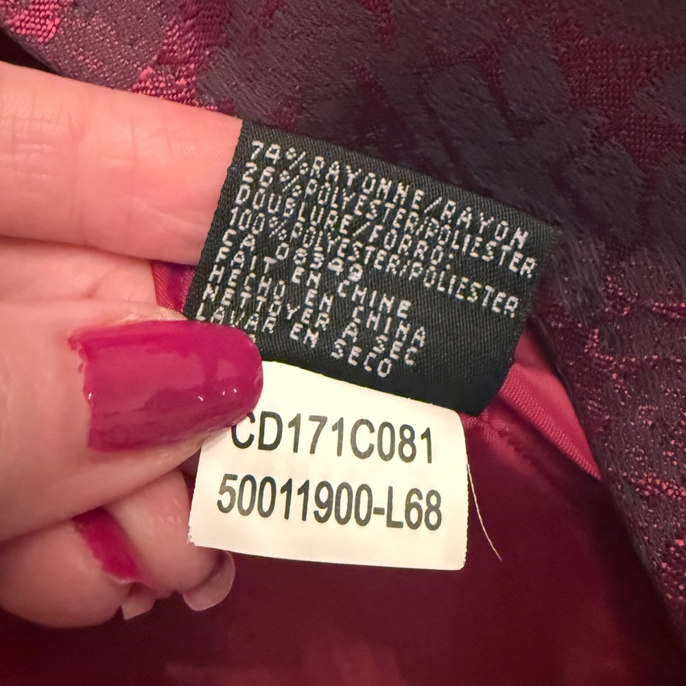 Anne Klein Burgundy & Black Jacquard Brocade Coat – Size 6 - Picture 13 of 15